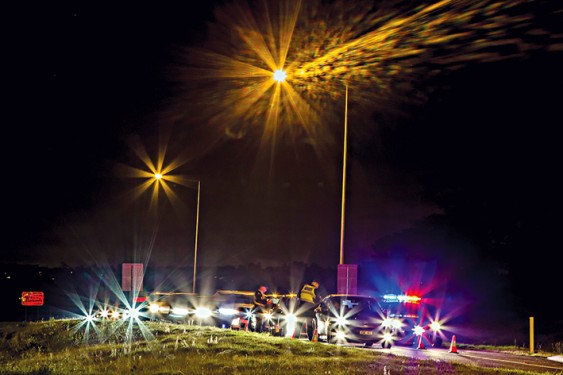 Police breath test motorists on Peninsula Link at the Bungower Rd off ramp as part of a major operation over the Queen’s Birthday long weekend. Picture: Gary Sissons