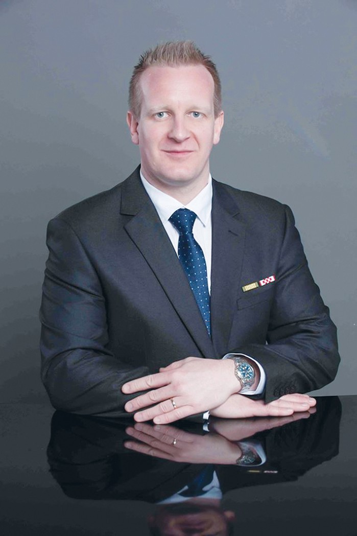 Firefighter fronts up for Labor - Bayside News