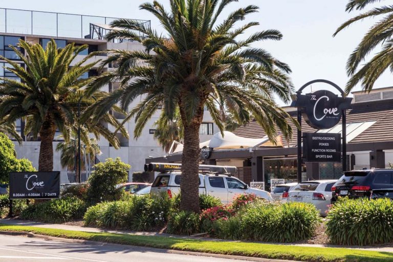 The Cove Hotel Patterson Lakes Bayside News