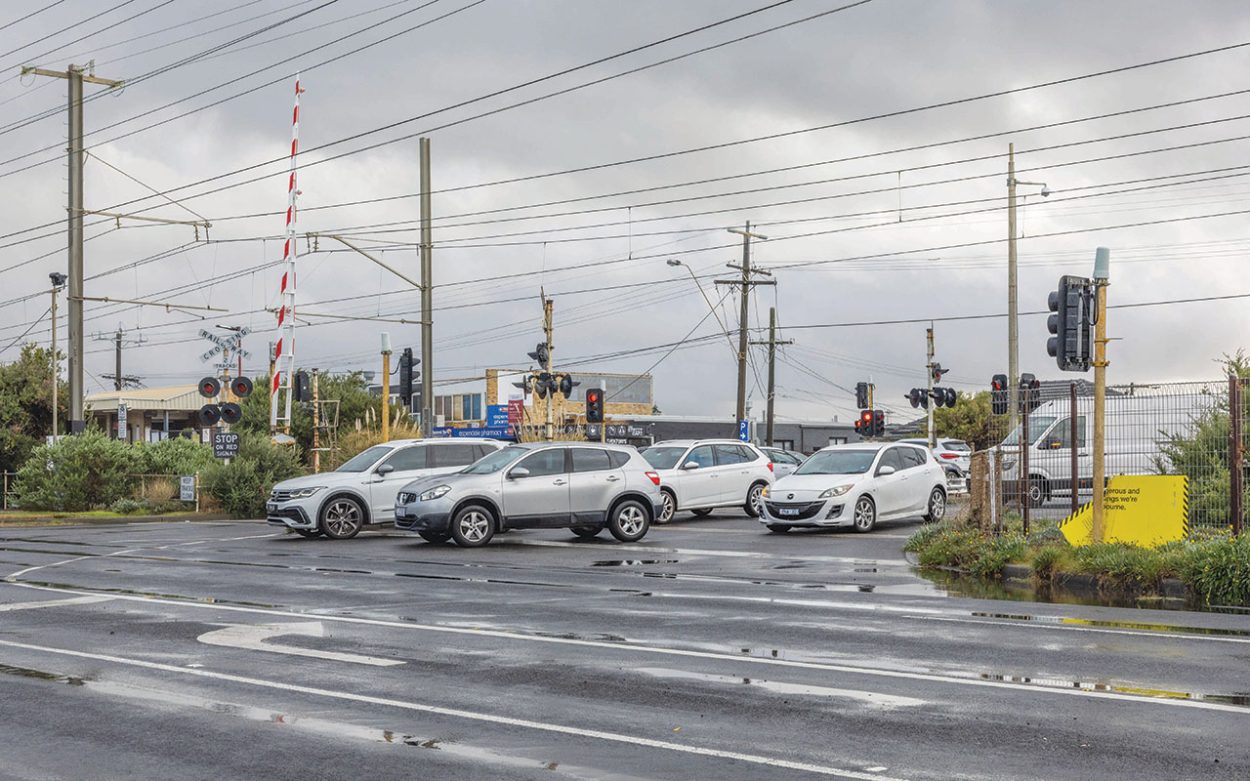Level crossing works spark safety fears